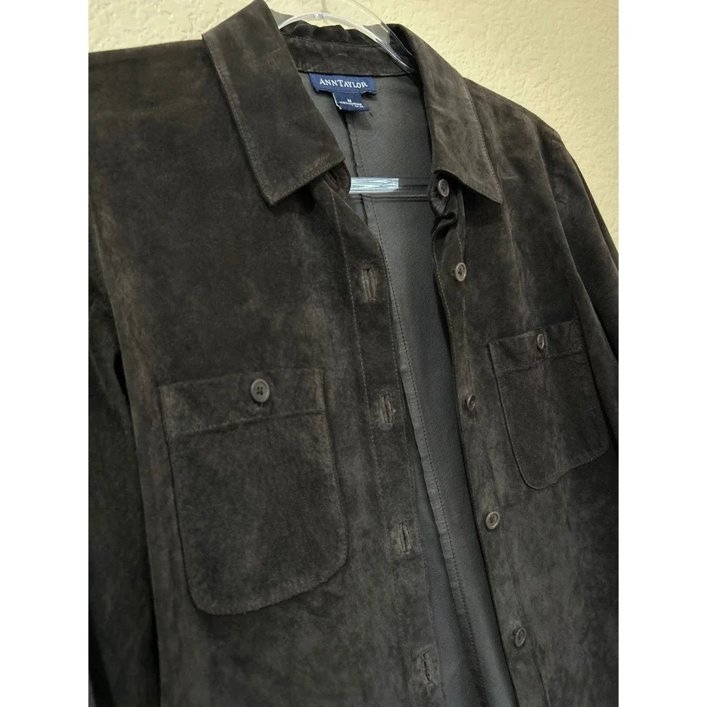 Ann‎ Taylor Medium Brown Suede Leather Shirt Jacket Button Shacket Buttery Soft